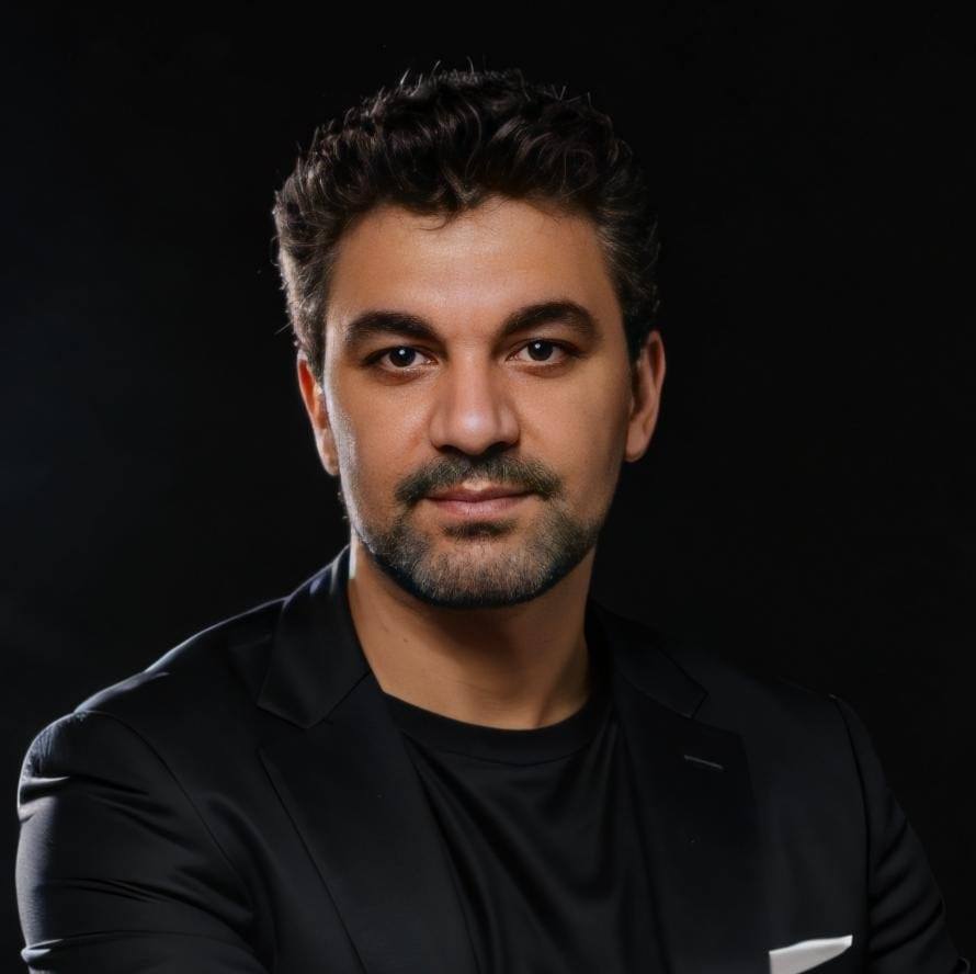 Dr. Azy Nasiry